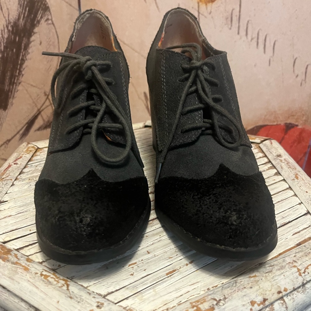 BC-“Because I live on the Edge”-Wingtip Oxford